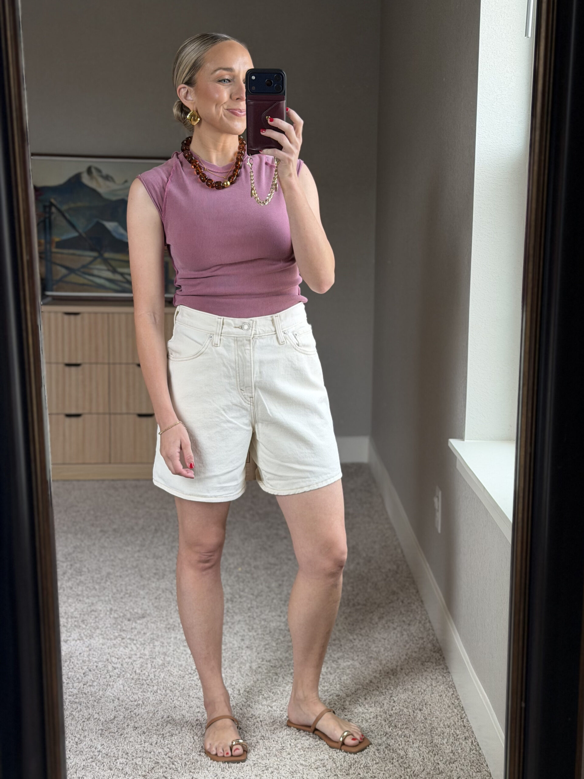 Womens bermuda shorts with pockets