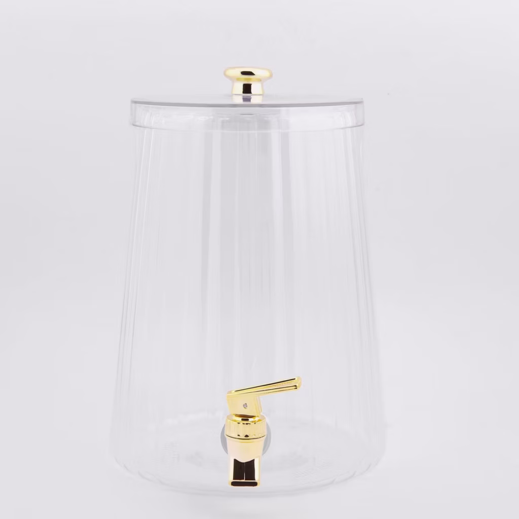 Plastic beverage dispenser for hosting